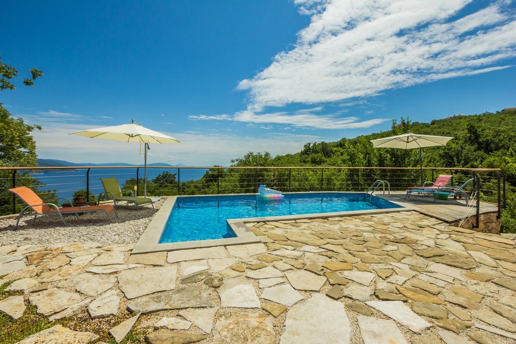 Ivanini Secluded Stone Villa With A Stunning View Brsec Luaran gambar