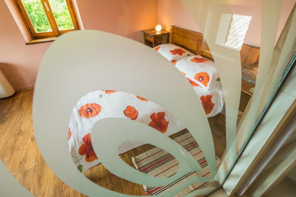 Ivanini Secluded Stone Villa With A Stunning View Brsec Luaran gambar